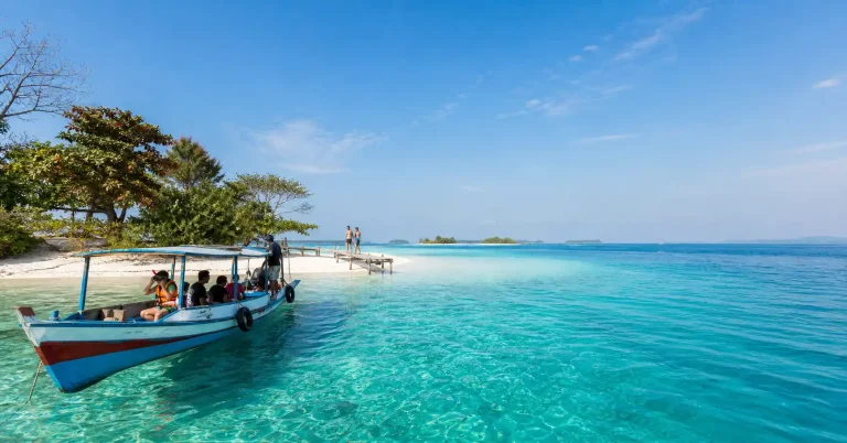 kegiatan-wisata-pulau-harapan-hero
