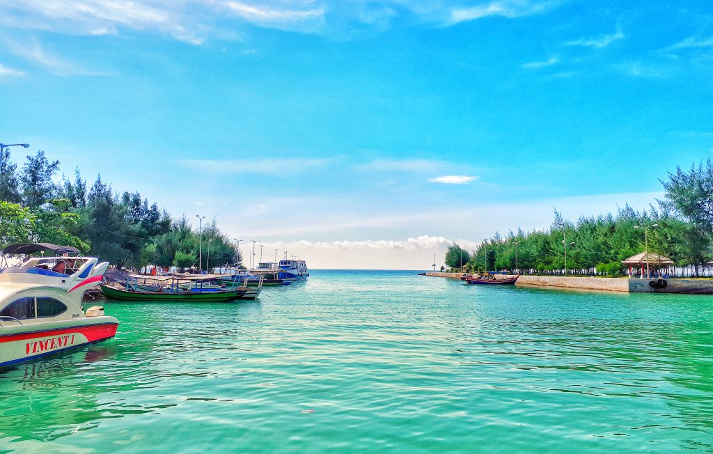 Dermaga Pulau Pari